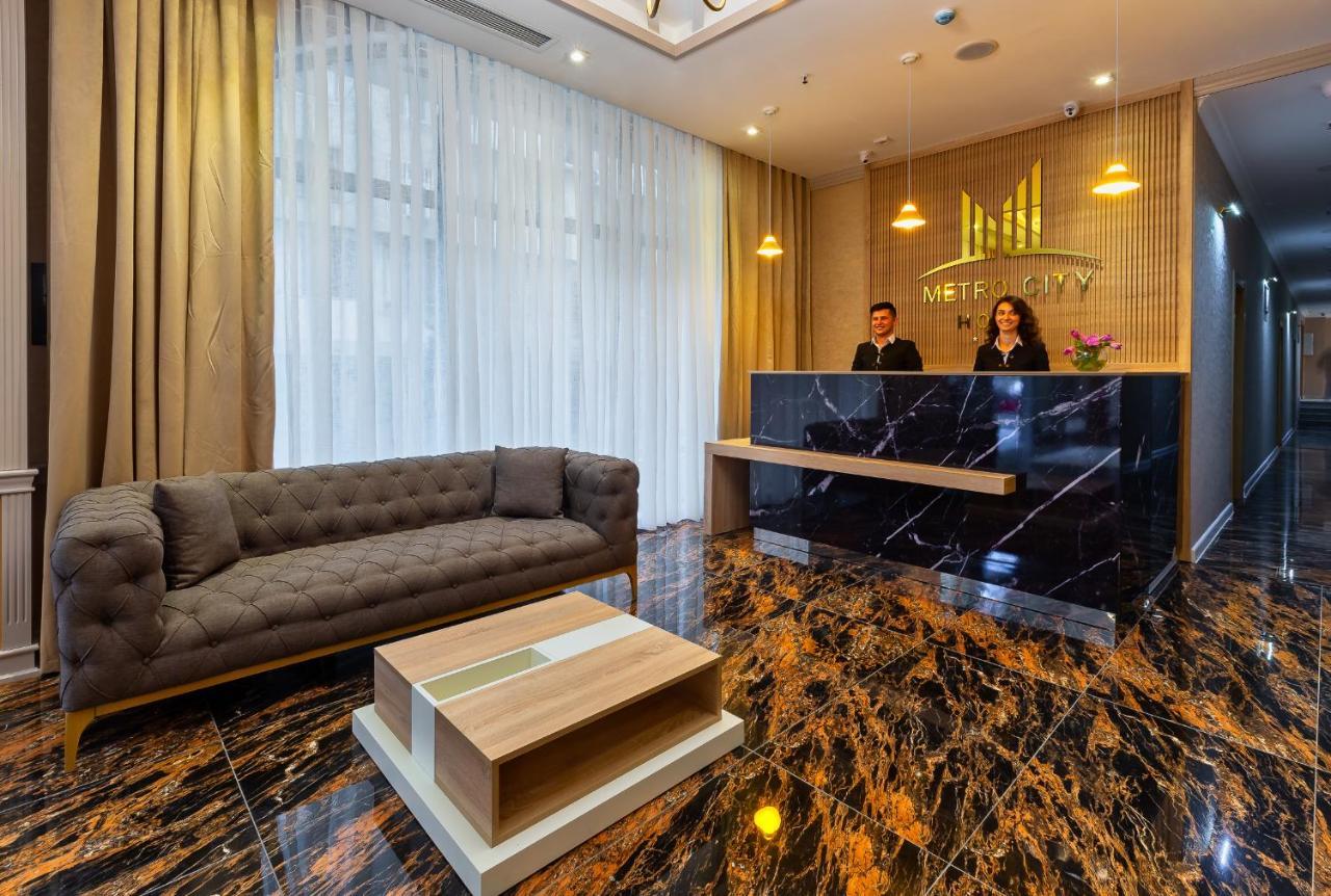 Metro City Hotel บากู ภายนอก รูปภาพ