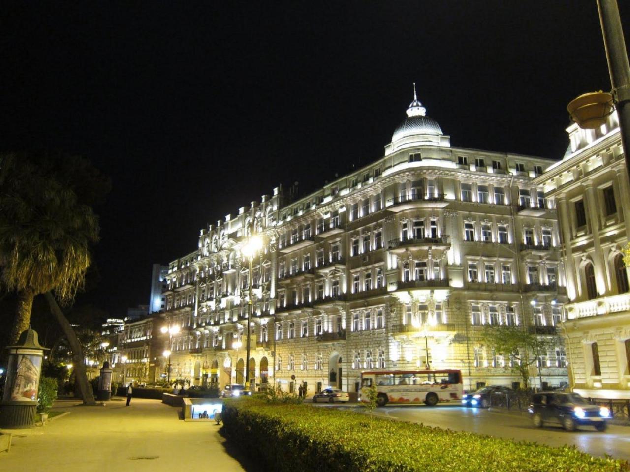 Metro City Hotel บากู ภายนอก รูปภาพ